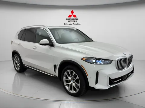 Another view of 2025 BMW X5 xDrive40i for sale in Des Plaines, IL at Jidd Motors Mitsubishi