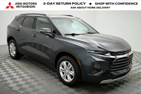 More photos of 2019 Chevrolet Blazer at Jidd Motors Mitsubishi, IL