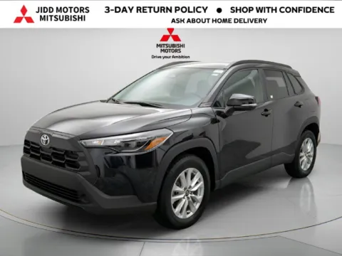 Black 2026 Toyota Corolla Cross LE for sale in Des Plaines, IL