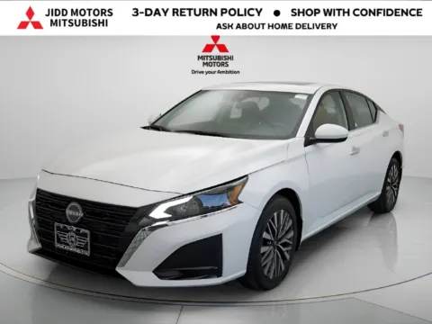 Photos of 2024 Nissan Altima 2.5 SV for sale in Des Plaines, IL at Jidd Motors Mitsubishi