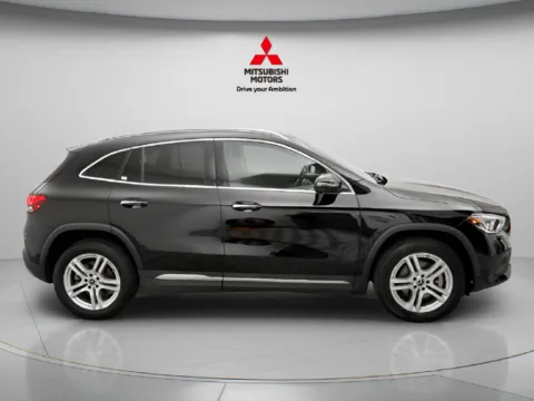 More photos of 2021 Mercedes-Benz GLA 250 at Jidd Motors Mitsubishi, IL