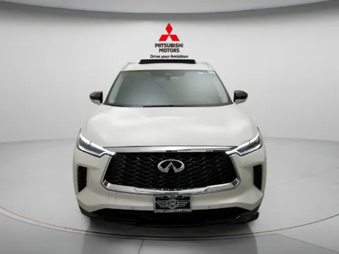 More photos of 2024 INFINITI QX60 LUXE at Jidd Motors Mitsubishi, IL