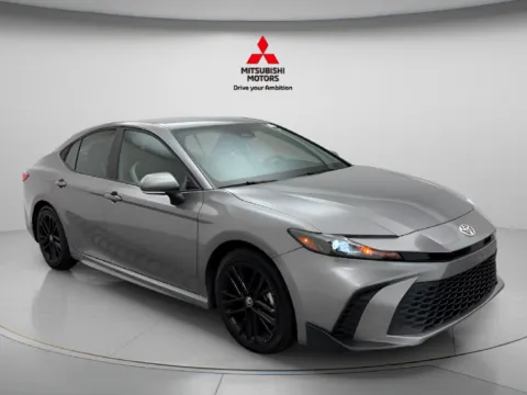 Photos of 2025 Toyota Camry SE for sale in Des Plaines, IL at Jidd Motors Mitsubishi