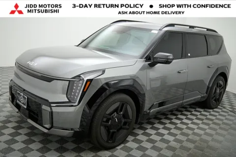 Photos of 2024 Kia EV9 GT-Line for sale in Des Plaines, IL at Jidd Motors Mitsubishi