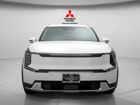 More photos of 2024 Kia EV9 Wind at Jidd Motors Mitsubishi, IL