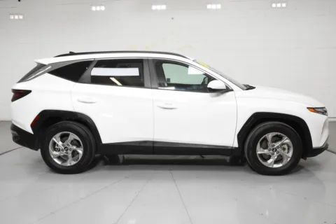 More photos of 2024 Hyundai Tucson SEL at Trevinos Auto Mart, TX