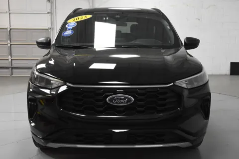 More photos of 2023 Ford Escape ST-Line at Trevinos Auto Mart, TX