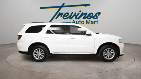 More photos of 2022 Dodge Durango SXT at Trevinos Auto Mart, TX