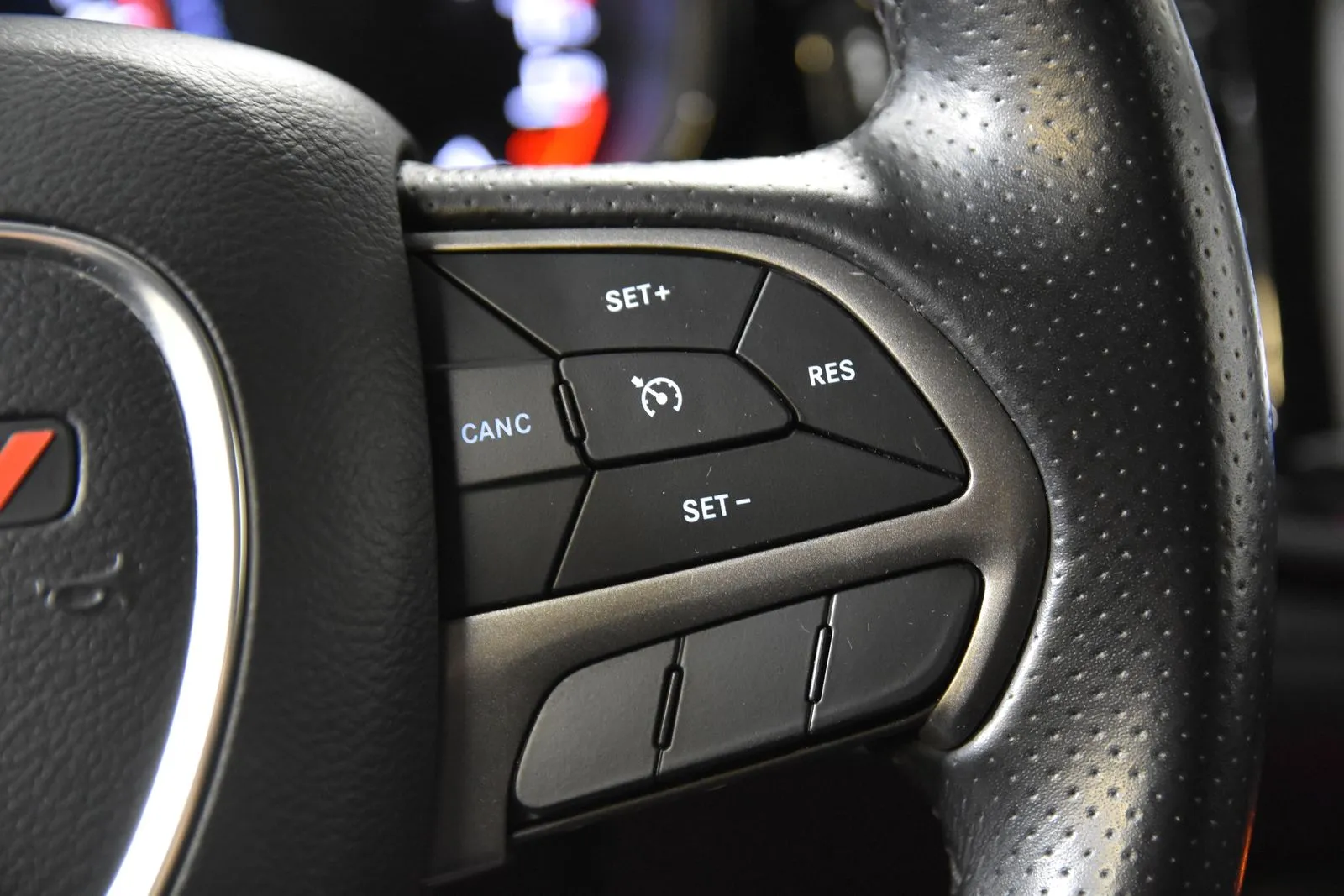 2022 Dodge Durango SXT photo 3