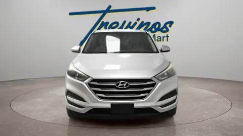 More photos of 2018 Hyundai Tucson SE at Trevinos Auto Mart, TX