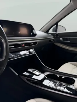 Photos of 2023 Hyundai Sonata SEL for sale in McAllen, TX at Trevinos Auto Mart