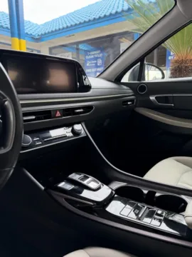 Photos of 2023 Hyundai Sonata SEL for sale in McAllen, TX at Trevinos Auto Mart