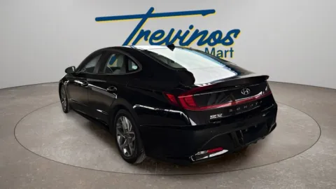 Black 2023 Hyundai Sonata SEL for sale in McAllen, TX
