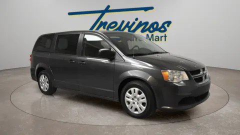 Gray 2018 Dodge Grand Caravan SE for sale in McAllen, TX