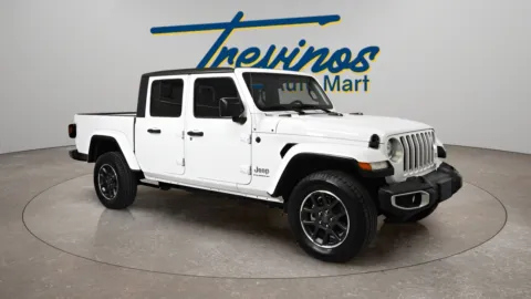 White 2023 Jeep Gladiator Overland for sale in McAllen, TX
