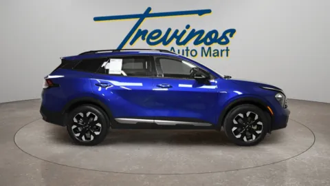 More photos of 2024 Kia Sportage X-Line at Trevinos Auto Mart, TX