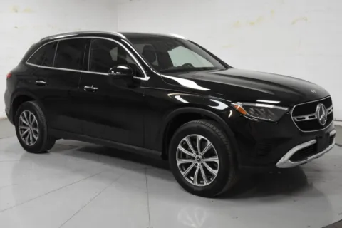 Black 2024 Mercedes-Benz GLC 300 for sale in McAllen, TX