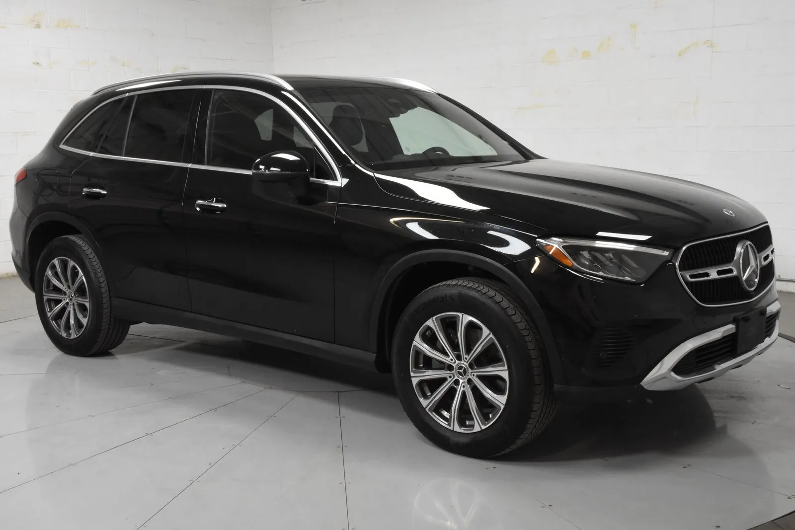 Black 2024 Mercedes-Benz GLC 300 for sale in McAllen, TX