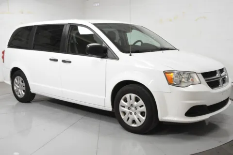 White 2019 Dodge Grand Caravan SE for sale in McAllen, TX
