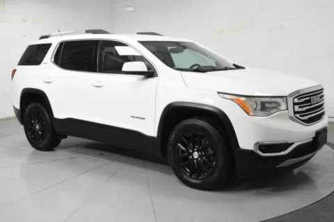 White 2019 GMC Acadia SLT-1 for sale in McAllen, TX