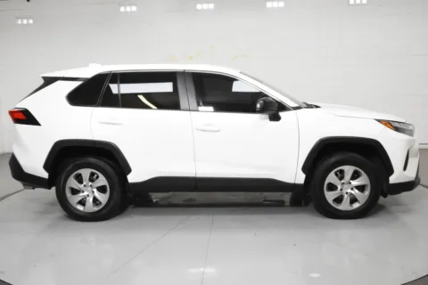 More photos of 2023 Toyota RAV4 LE at Trevinos Auto Mart, TX