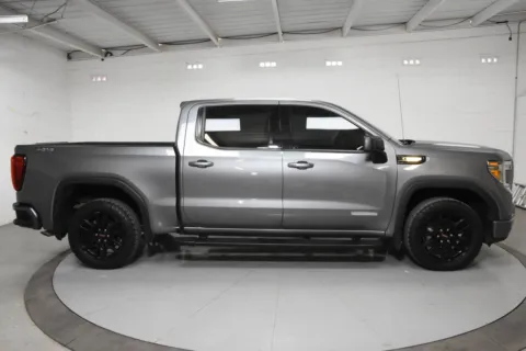 More photos of 2021 GMC Sierra 1500 Elevation at Trevinos Auto Mart, TX