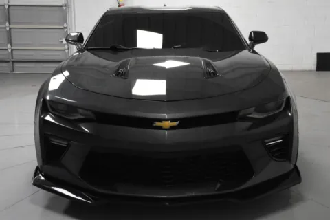 More photos of 2016 Chevrolet Camaro SS at Trevinos Auto Mart, TX