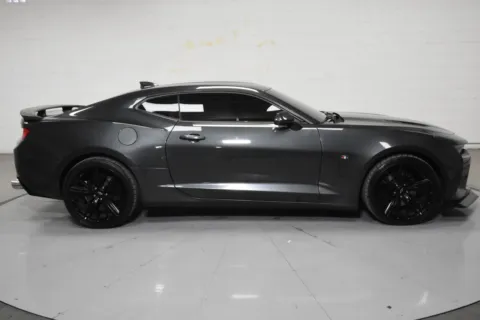 More photos of 2016 Chevrolet Camaro SS at Trevinos Auto Mart, TX