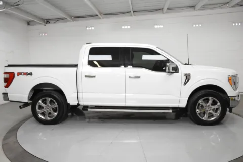 More photos of 2022 Ford F-150 Lariat at Trevinos Auto Mart, TX
