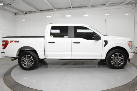 More photos of 2022 Ford F-150 XL at Trevinos Auto Mart, TX