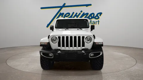 More photos of 2023 Jeep Gladiator Overland at Trevinos Auto Mart, TX