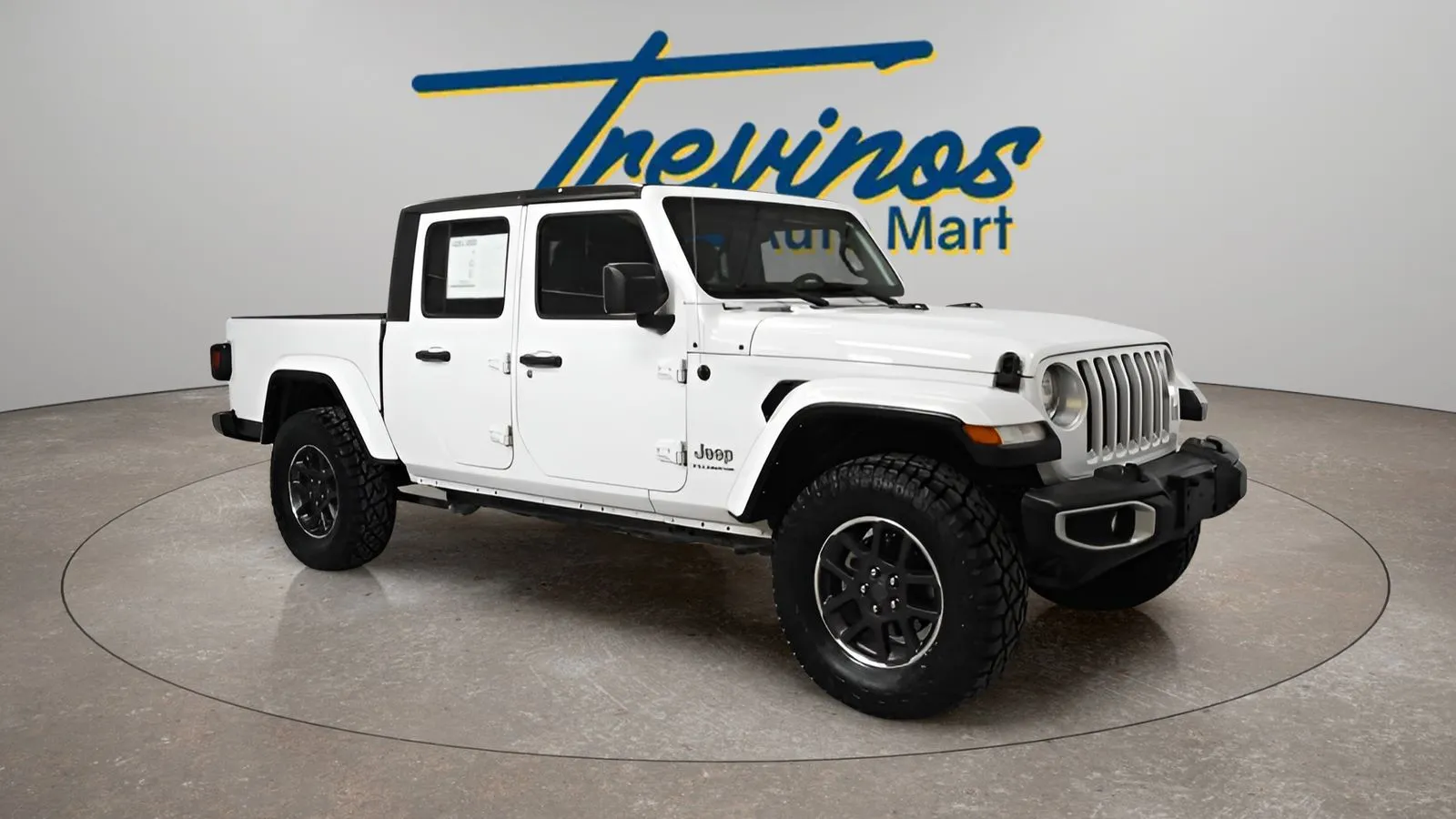 White 2023 Jeep Gladiator Overland for sale in McAllen, TX