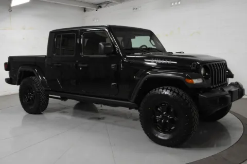 Black 2022 Jeep Gladiator Sport for sale in McAllen, TX