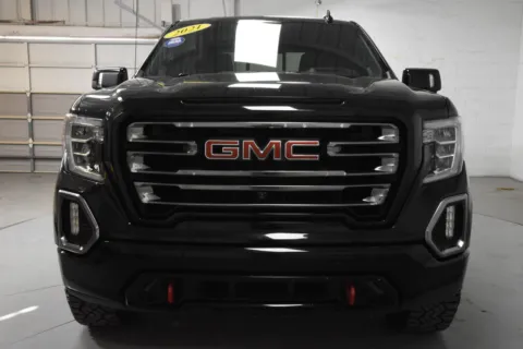 More photos of 2021 GMC Sierra 1500 AT4 at Trevinos Auto Mart, TX