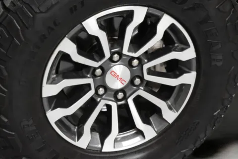 More photos of 2021 GMC Sierra 1500 AT4 at Trevinos Auto Mart, TX