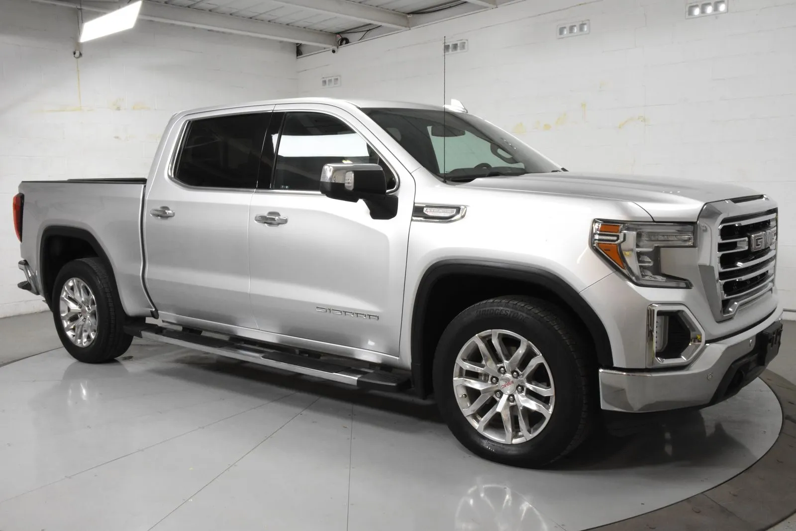 Silver 2021 GMC Sierra 1500 SLT for sale in McAllen, TX