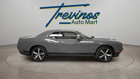 More photos of 2019 Dodge Challenger SXT at Trevinos Auto Mart, TX