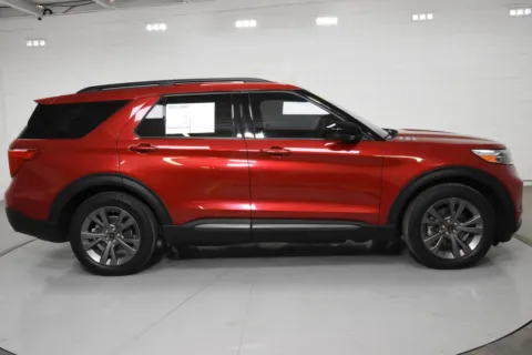 More photos of 2022 Ford Explorer XLT at Trevinos Auto Mart, TX