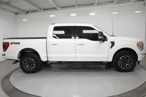 More photos of 2022 Ford F-150 XLT at Trevinos Auto Mart, TX