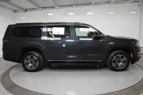 More photos of 2024 Jeep Wagoneer L Series II at Trevinos Auto Mart, TX