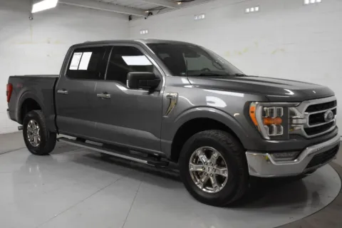 Gray 2021 Ford F-150 XLT for sale in McAllen, TX