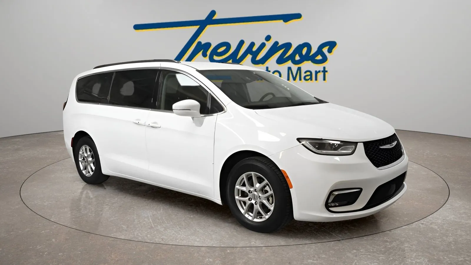 2022 Chrysler Pacifica Touring L for sale in McAllen, TX