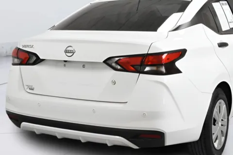 Another view of 2021 Nissan Versa 1.6 S for sale in McAllen, TX at Trevinos Auto Mart