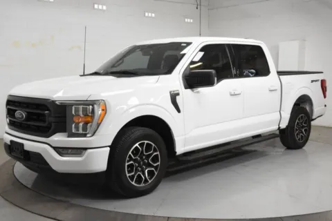 White 2023 Ford F-150 XLT for sale in McAllen, TX