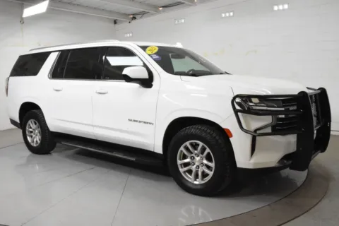 White 2021 Chevrolet Suburban LT for sale in McAllen, TX