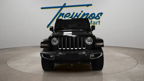 More photos of 2022 Jeep Gladiator Overland at Trevinos Auto Mart, TX