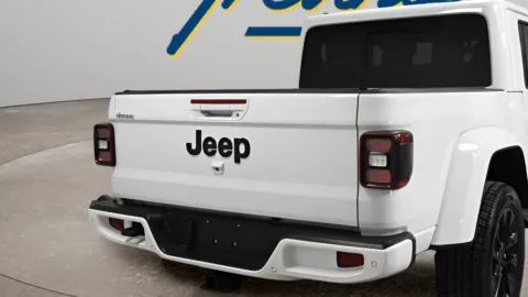 Another view of 2021 Jeep Gladiator High Altitude for sale in McAllen, TX at Trevinos Auto Mart