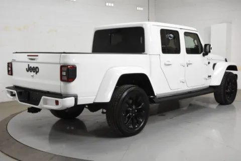 Photos of 2021 Jeep Gladiator High Altitude for sale in McAllen, TX at Trevinos Auto Mart
