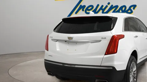 Another view of 2017 Cadillac XT5 Luxury for sale in McAllen, TX at Trevinos Auto Mart