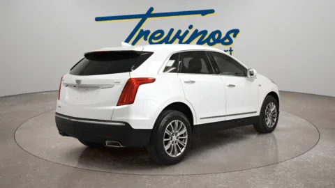 Photos of 2017 Cadillac XT5 Luxury for sale in McAllen, TX at Trevinos Auto Mart